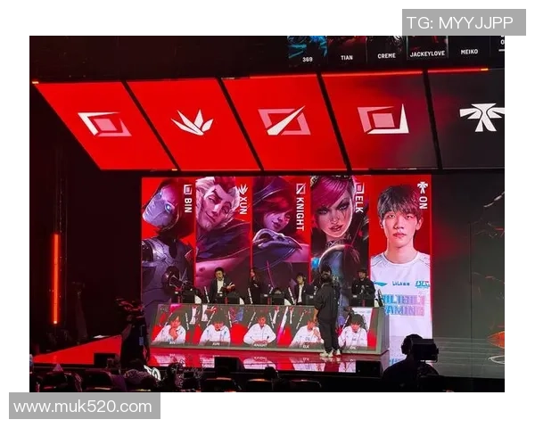 英雄麦克风:揭秘英雄联盟选手团战中的关键沟通与策略分享 英雄麦克风:揭秘英雄联盟选手团战中的关键沟通与策略分享